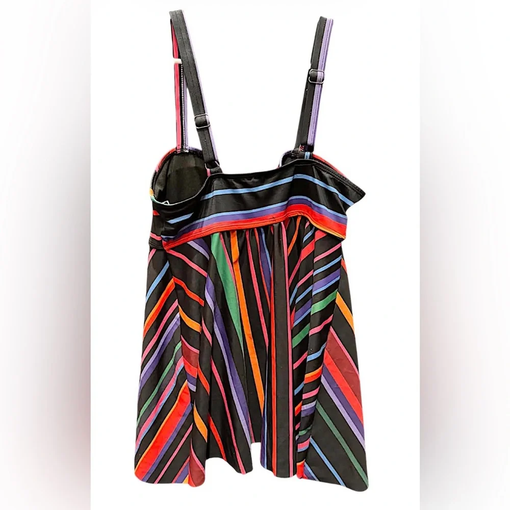 Bloomchic Tankini top Striped Multicolor Women's Top size 12 - Picture 2 of 5